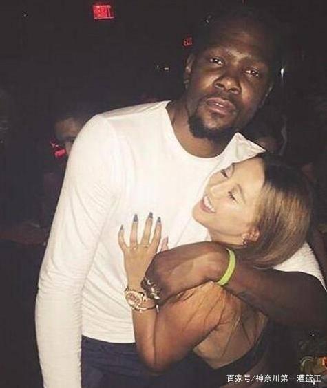 杜兰特八卦爆料视频播放,揭秘篮球巨星背后的故事  第1张